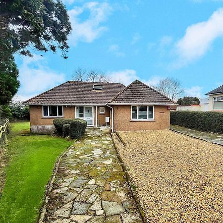 The Lockett Wonderful Large Bungalow Plympton, Plymouth Free Parking By Staystaycations ภายนอก รูปภาพ