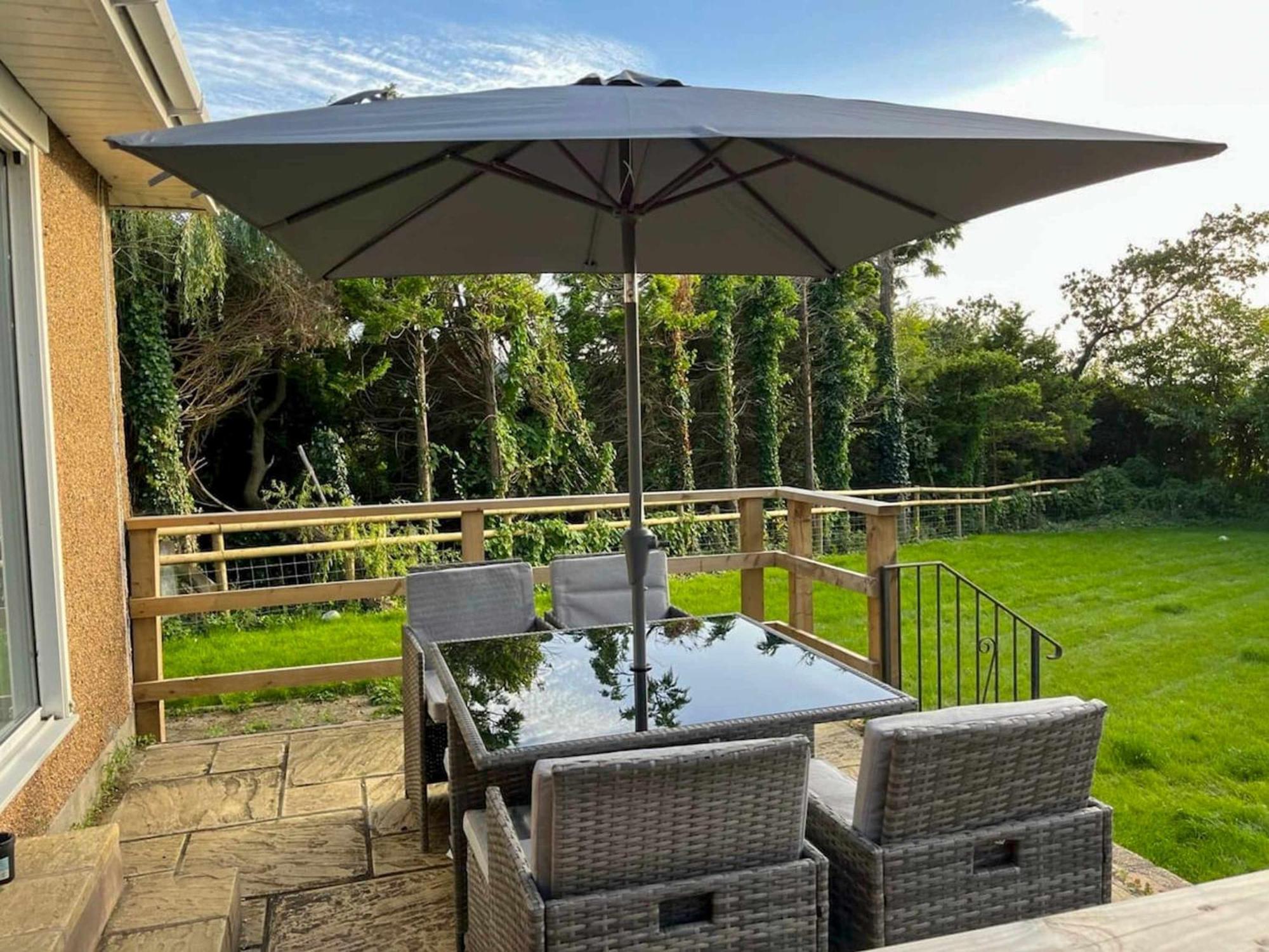 The Lockett Wonderful Large Bungalow Plympton, Plymouth Free Parking By Staystaycations ภายนอก รูปภาพ